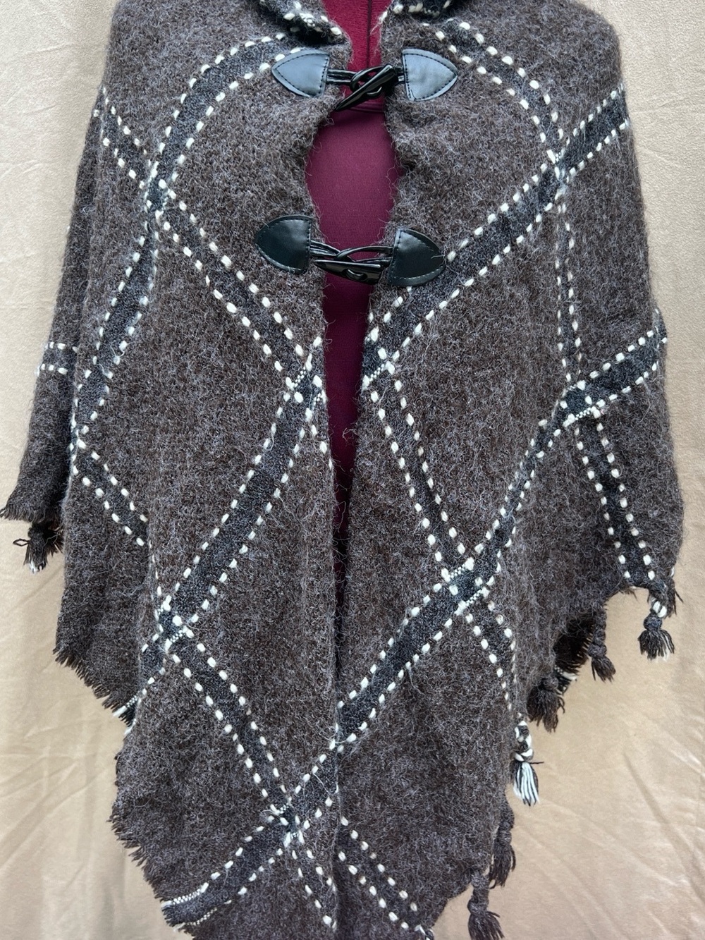 Steve Madden Brown Gray Plaid Toggle Poncho with Cream Accents One size
